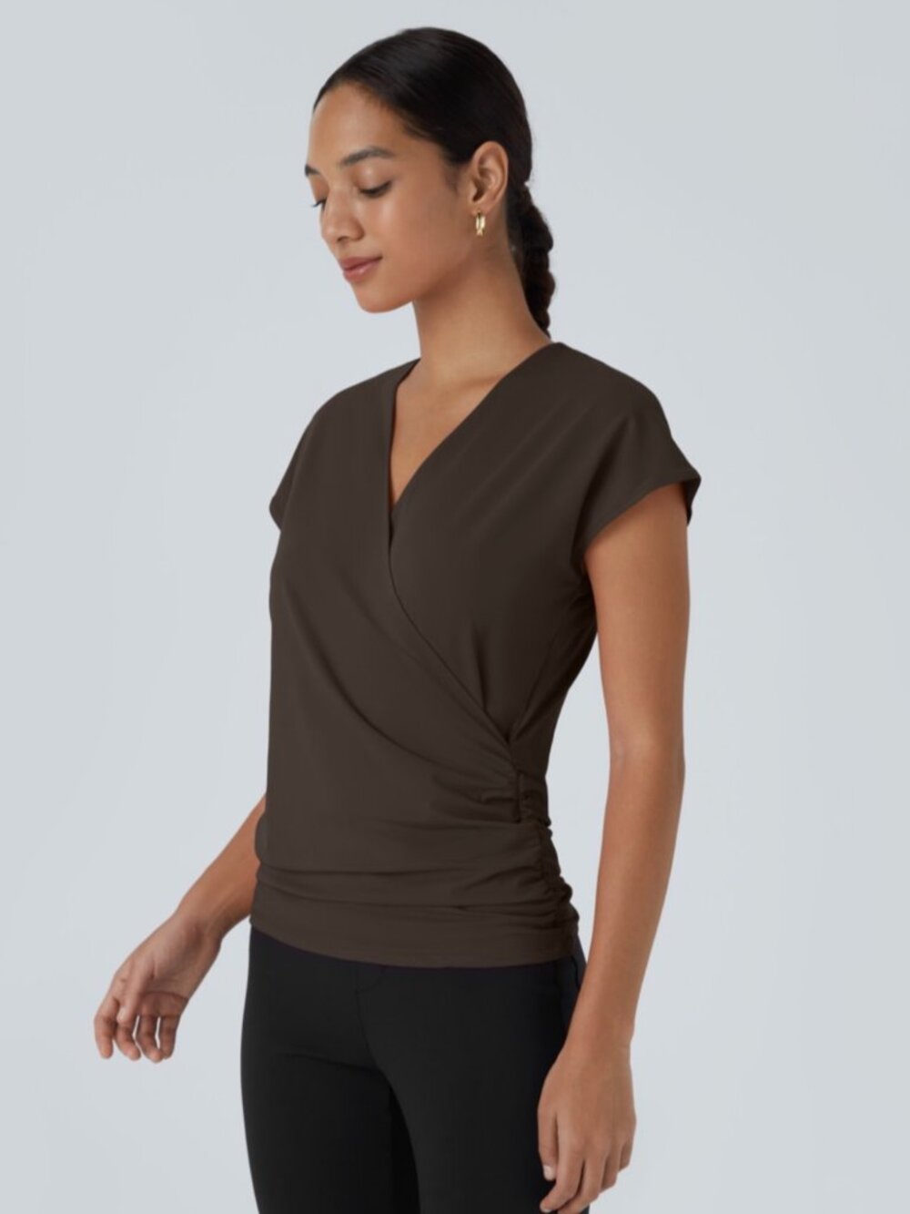 NEW LADIES SIZE S HALARA BROWN V- NECK CAP SLEEVE CROSSOVER RUCHED BLOUSE TOP